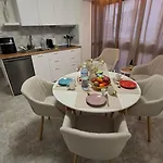San Lorenzo Uno Apartment Benidorm Old Town Near Levante Beach 公寓 貝尼多姆