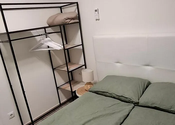 Апартаменты San Lorenzo Uno Apartment Benidorm Old Town Near Levante Beach Бенидорм